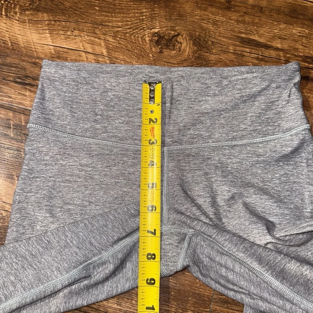 Lululemon‎ Heathered Grey Athletic Leggings Women's Size 4